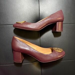 Tory Burch pump heel burgundy size 9